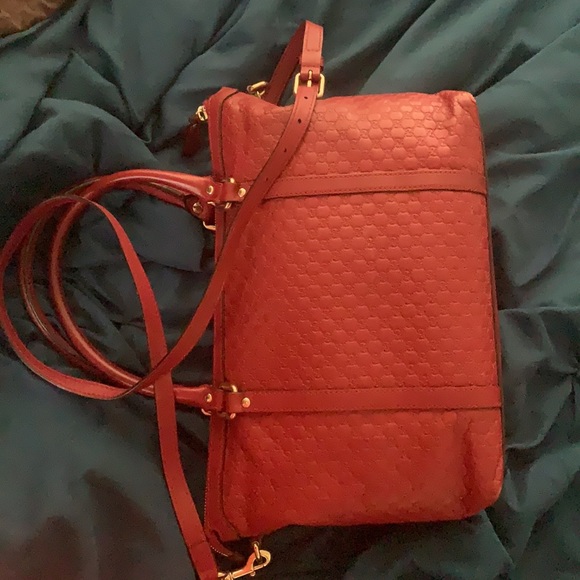 Red Gucci’s hand bag - Picture 2 of 14